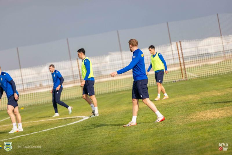 Sparing #1 - Arka 1:1 Csikszereda